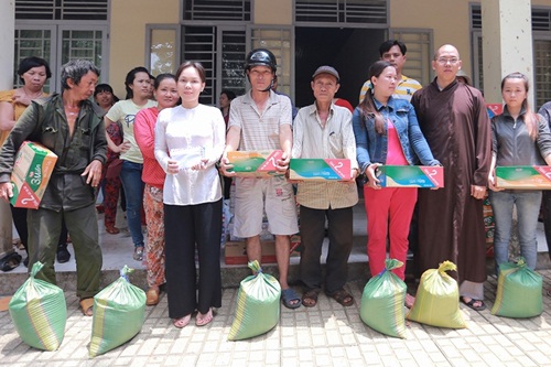 Việt Hương: Hành trình thiện nguyện chưa bao giờ dừng 5